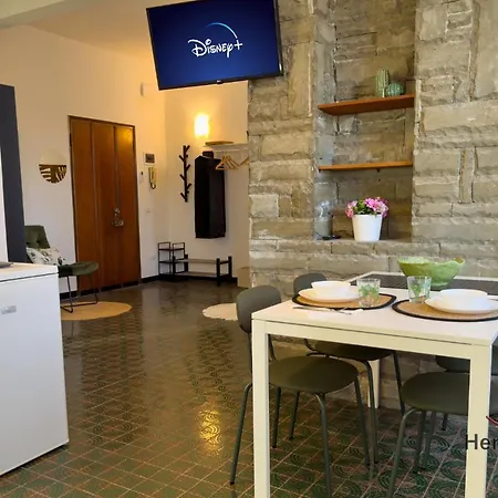 Beaches 1 Min Away - Free Wifi - Smart Tv - Ac Apartament